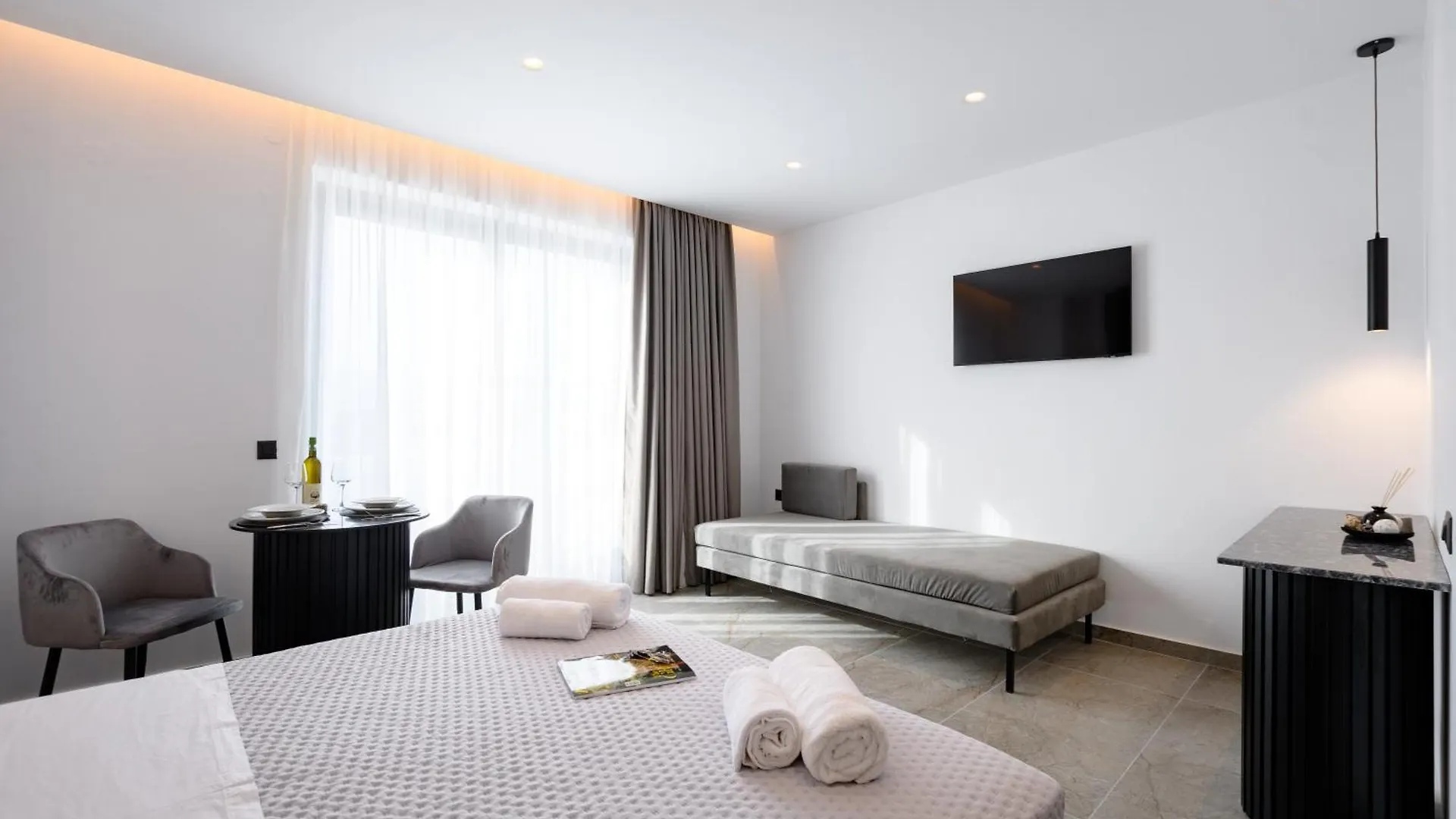 Apartment Ecoheaven Suites Amoudara